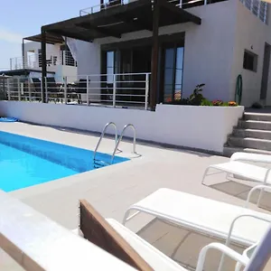 George Sunrise Villa